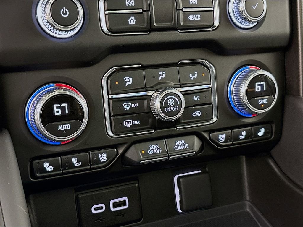 2023 GMC Yukon AT4