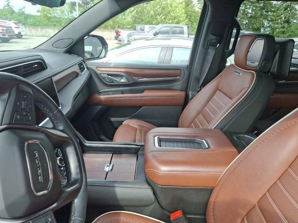 2023 GMC Yukon Denali Ultimate