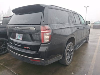2022 Chevrolet Suburban RST