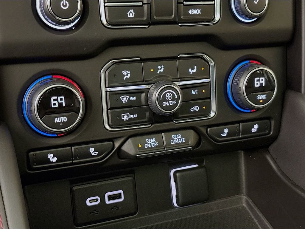 2023 Chevrolet Tahoe RST