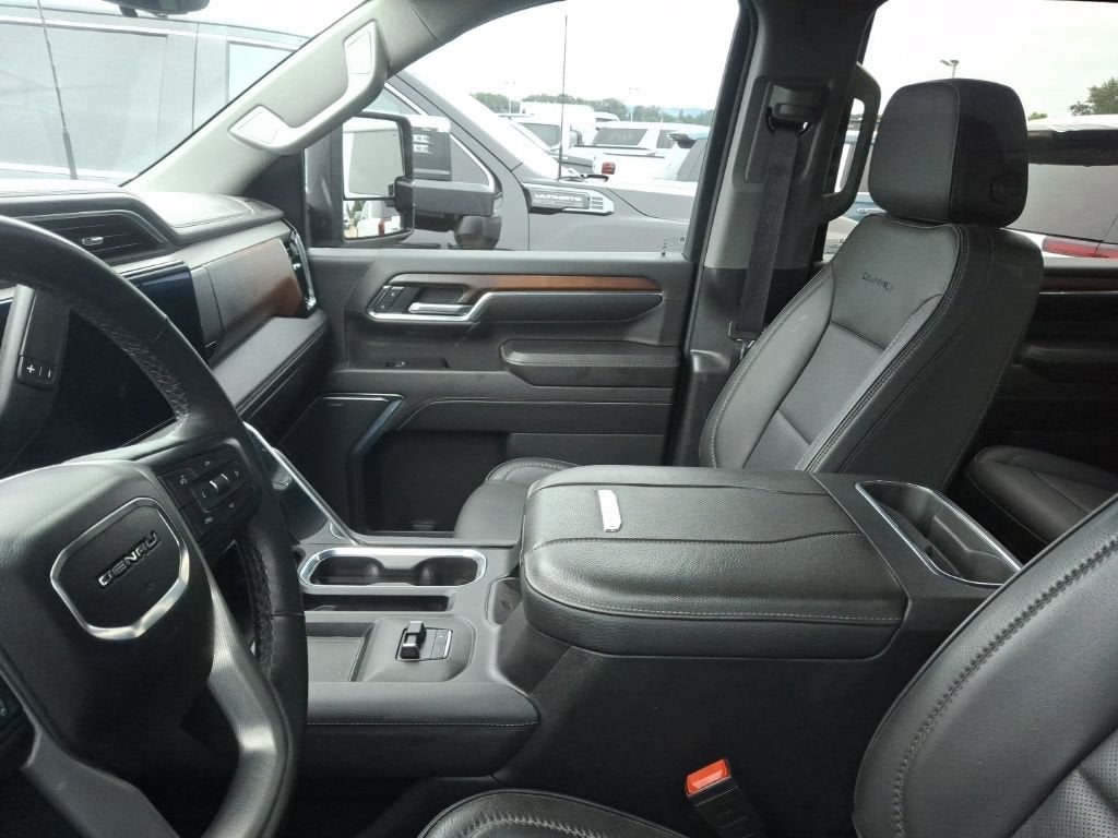 2024 GMC Sierra 3500 HD Denali