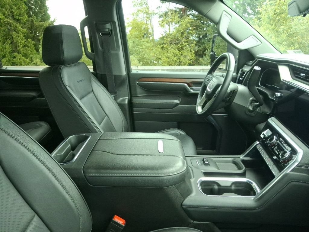 2024 GMC Sierra 3500 HD Denali