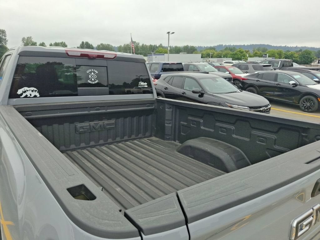 2025 GMC Sierra 3500 HD AT4