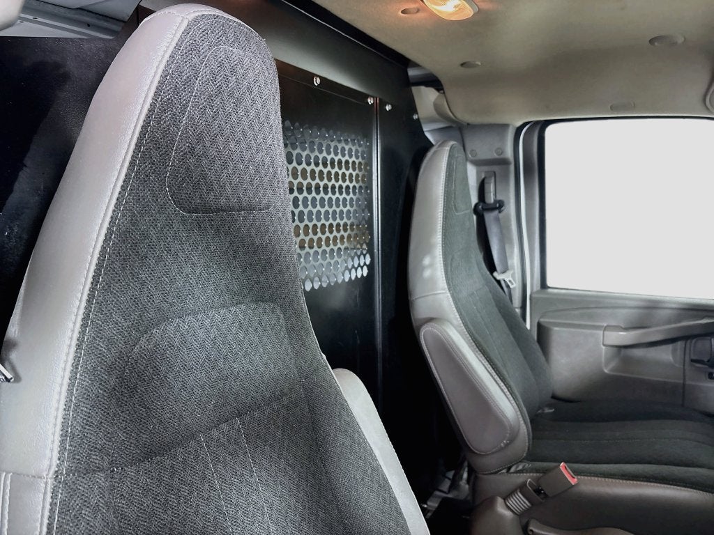 2025 GMC Savana Cargo Work Van