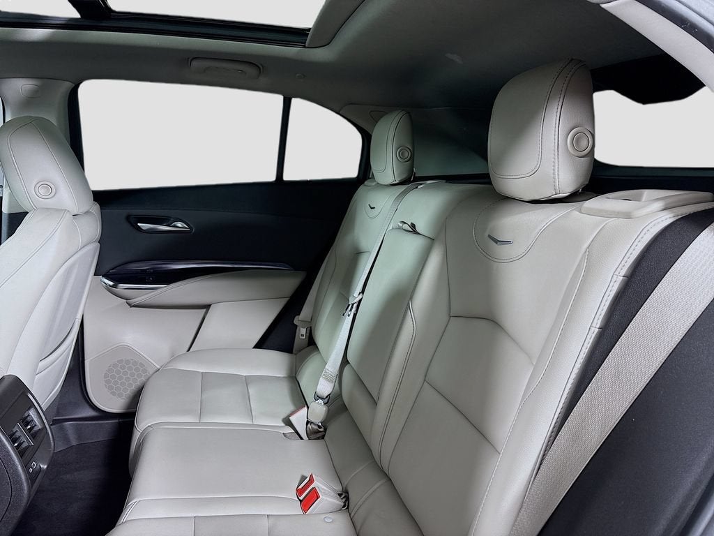 2023 Cadillac XT4 Luxury