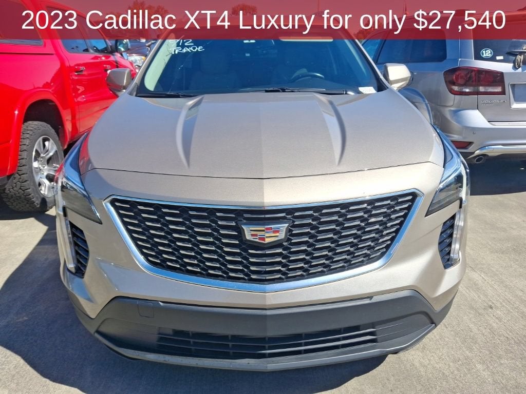 2023 Cadillac XT4 Luxury