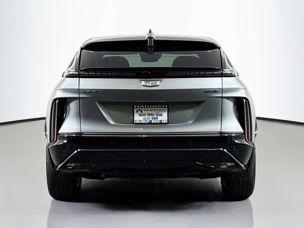 2024 Cadillac LYRIQ Luxury 1