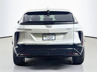 2024 Cadillac LYRIQ Luxury 1