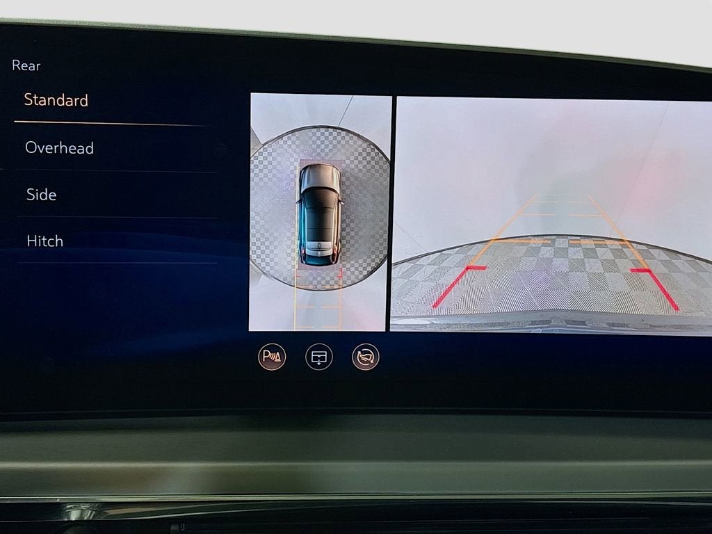 2024 Cadillac LYRIQ Sport 2