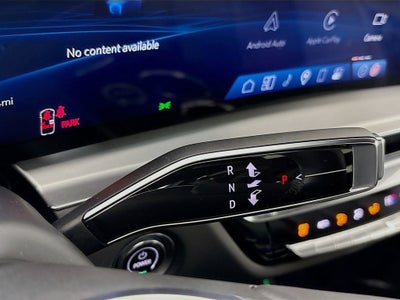 2024 Cadillac LYRIQ Sport 2