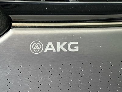 2024 Cadillac LYRIQ Sport 2