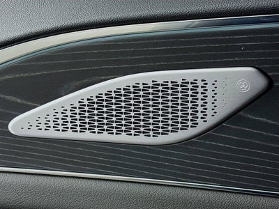 2024 Cadillac LYRIQ Sport 2