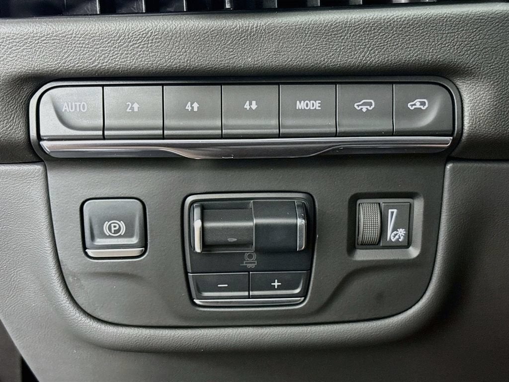 2025 Cadillac Escalade ESV Premium Luxury