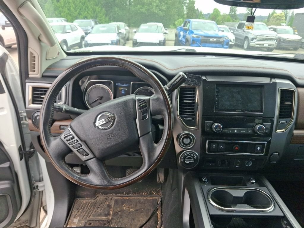 2016 Nissan TITAN XD Platinum Reserve Diesel