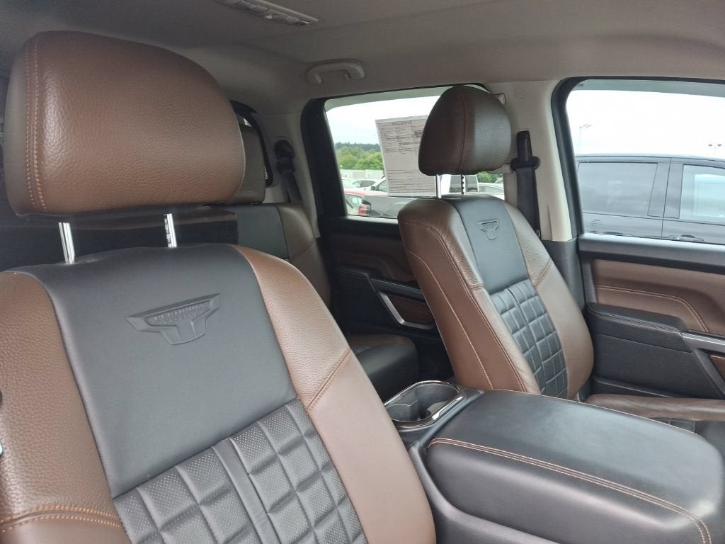 2016 Nissan TITAN XD Platinum Reserve Diesel