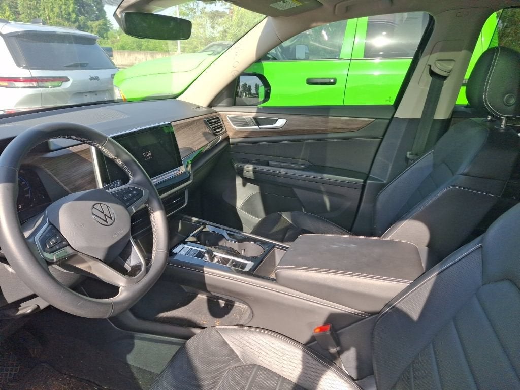2024 Volkswagen Atlas 2.0T SEL