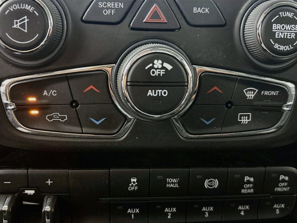 2018 RAM 2500 Big Horn Crew Cab 4x4 6'4" Box