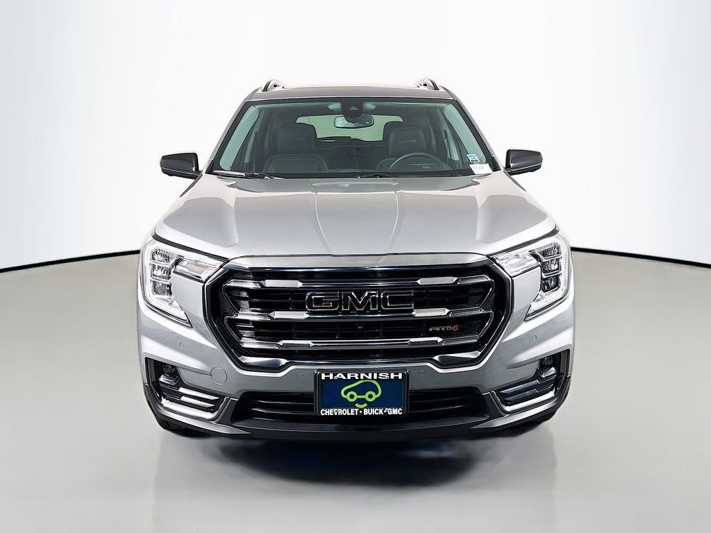 2024 GMC Terrain AT4