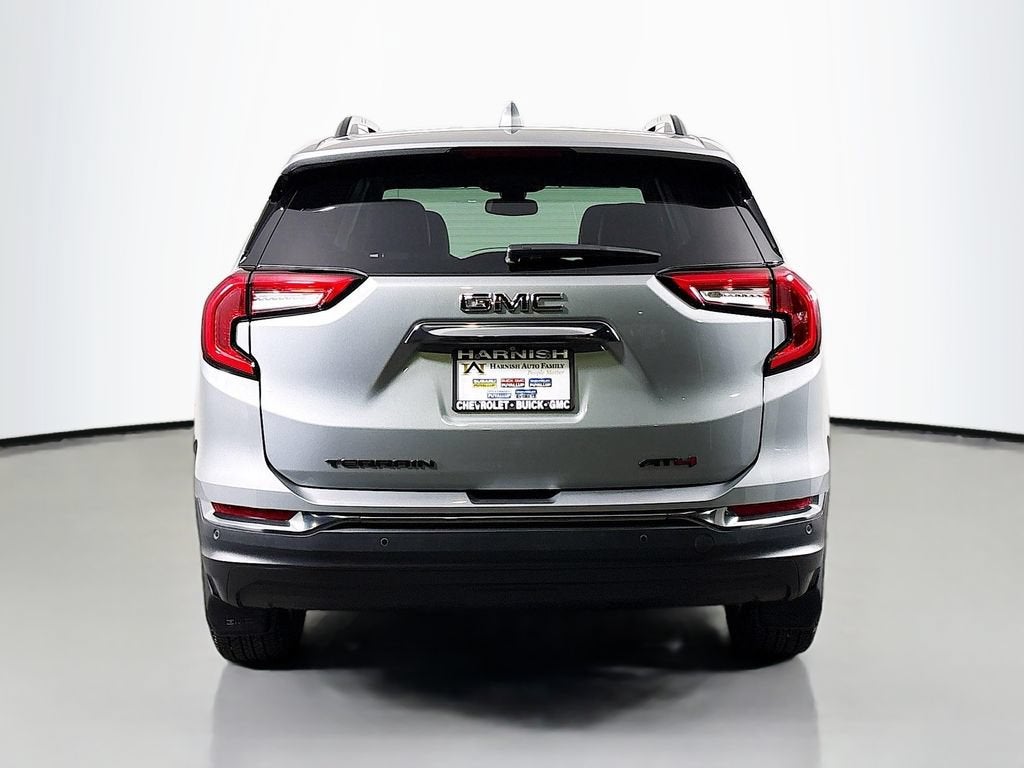 2024 GMC Terrain AT4