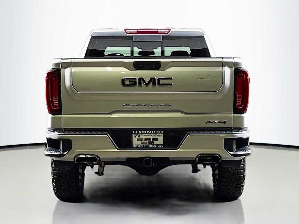 2022 GMC Sierra 1500 AT4