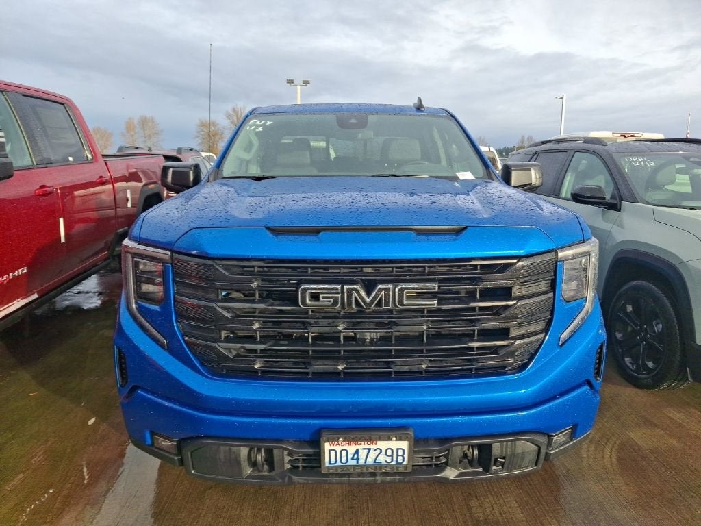 2022 GMC Sierra 1500 Elevation