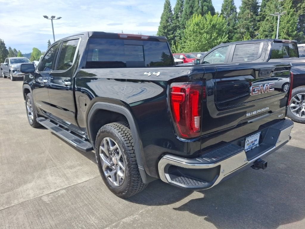 2024 GMC Sierra 1500 SLT