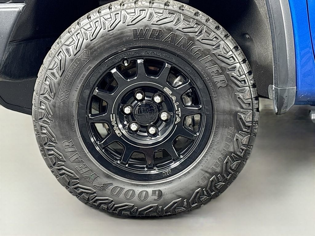 2023 GMC Sierra 1500 AT4X