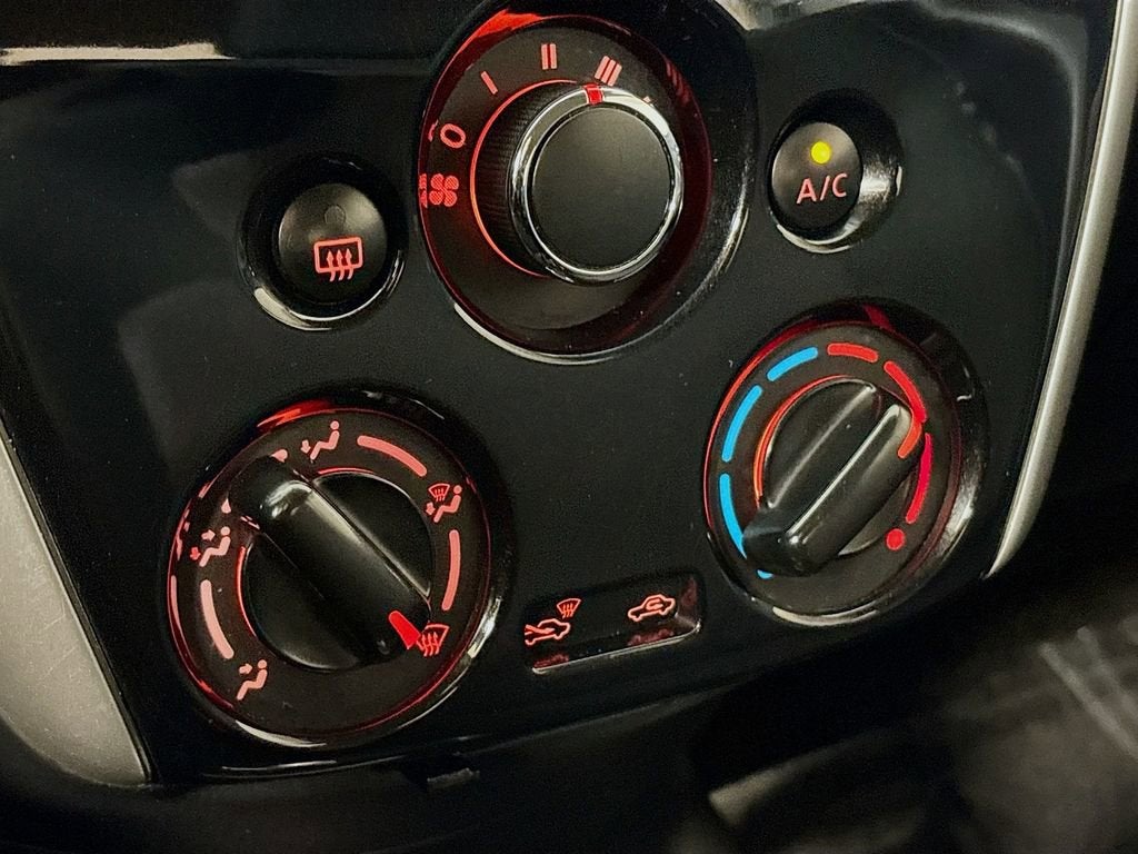 2018 Nissan Versa 1.6 SV