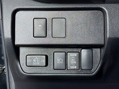 2022 Toyota Tacoma 4WD SR