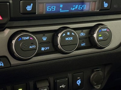 2022 Toyota Tacoma 4WD SR