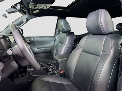 2022 Toyota Tacoma 4WD SR