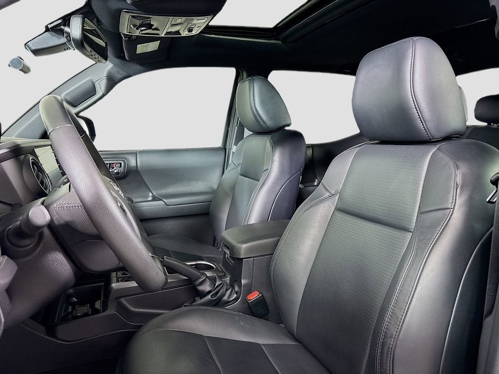 2022 Toyota Tacoma 4WD SR