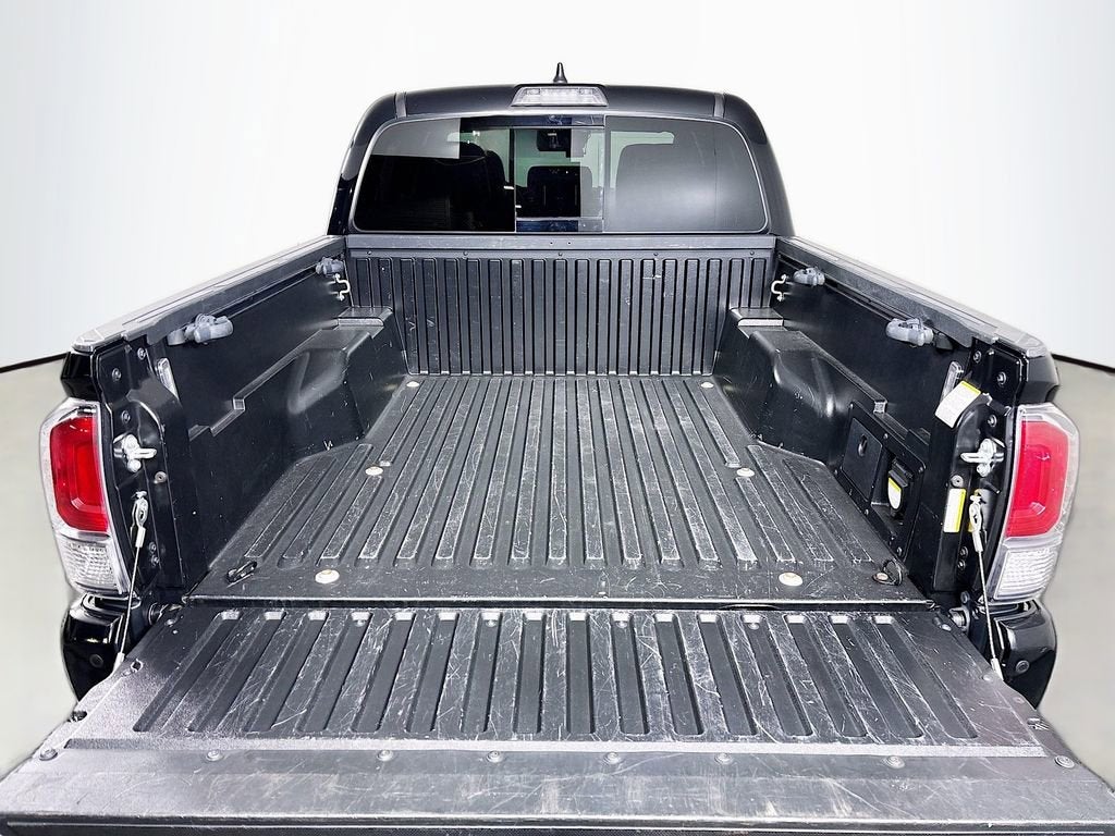 2022 Toyota Tacoma 4WD SR