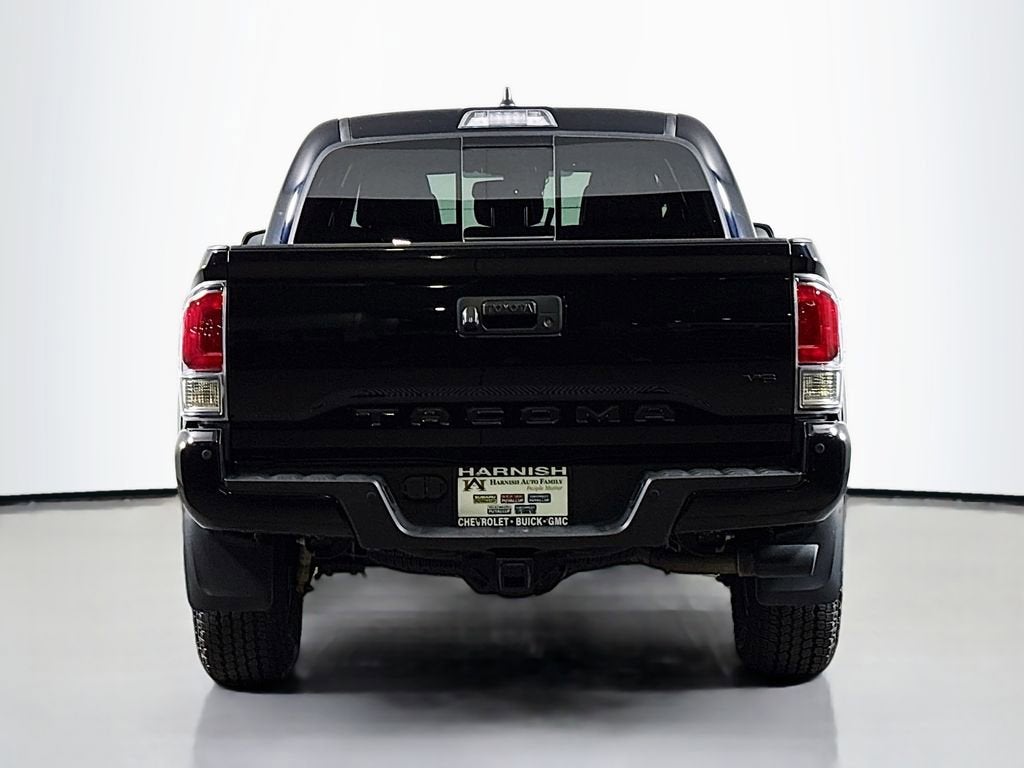 2022 Toyota Tacoma 4WD SR