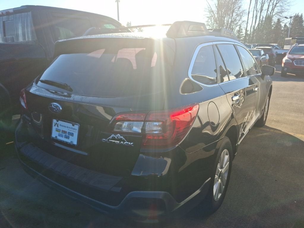 2018 Subaru Outback 2.5i