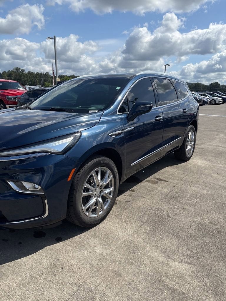 2022 Buick Enclave Premium