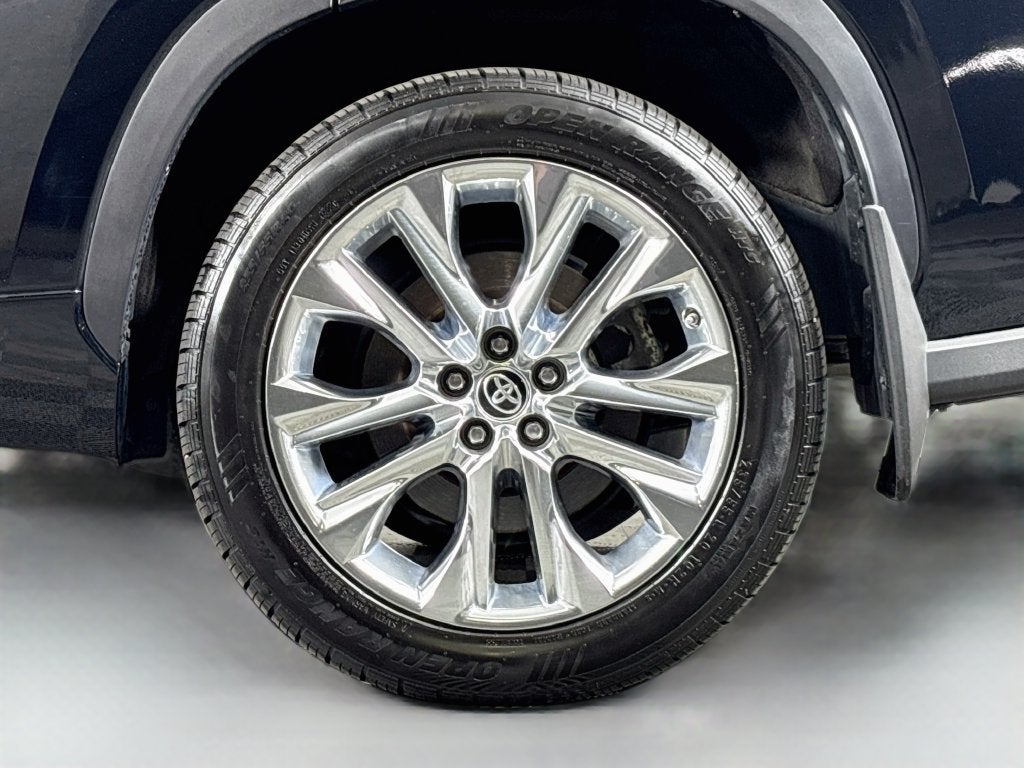 2022 Toyota Highlander Limited