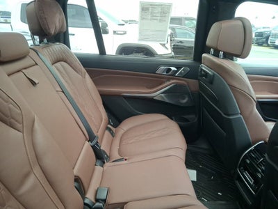 2021 BMW X7 M50i