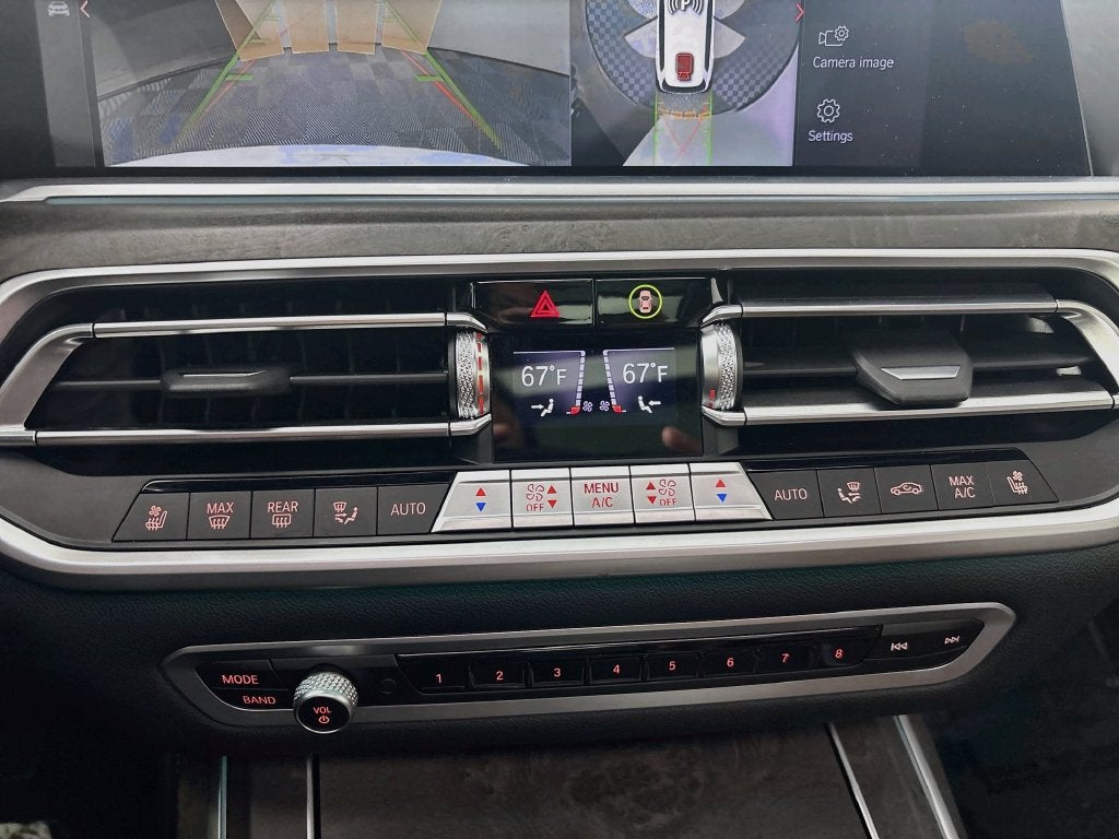 2021 BMW X7 M50i