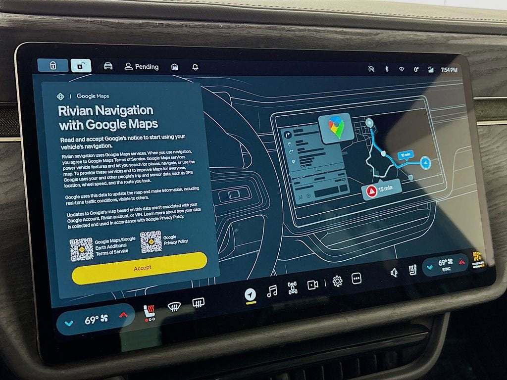 2022 RIVIAN R1T Adventure Package