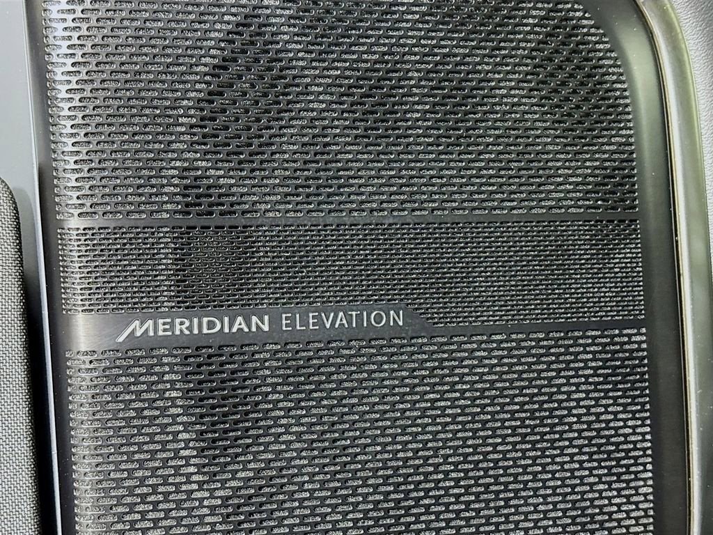 2022 RIVIAN R1T Adventure Package