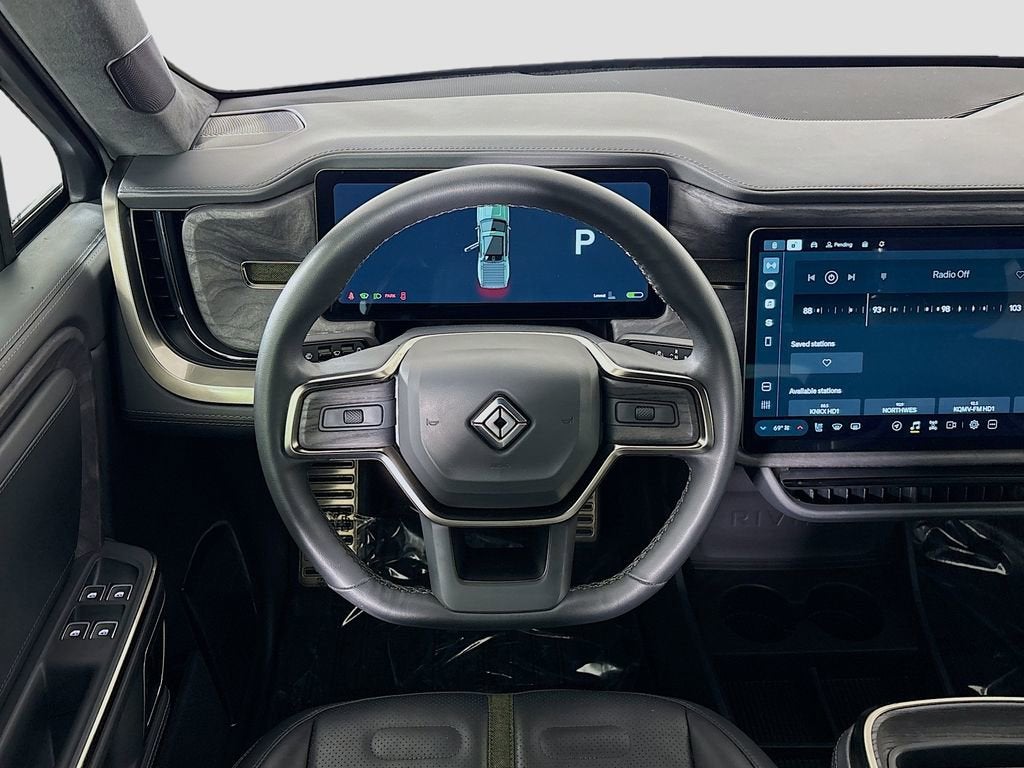 2022 RIVIAN R1T Adventure Package