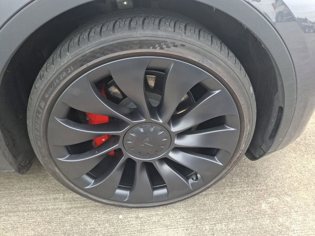 2023 Tesla Model Y Performance