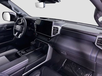 2025 Toyota Sequoia SR5
