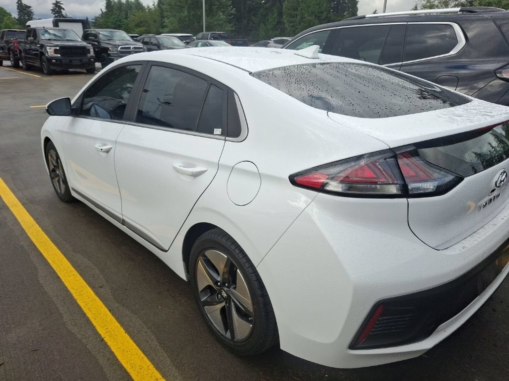 2022 Hyundai Ioniq Hybrid SEL