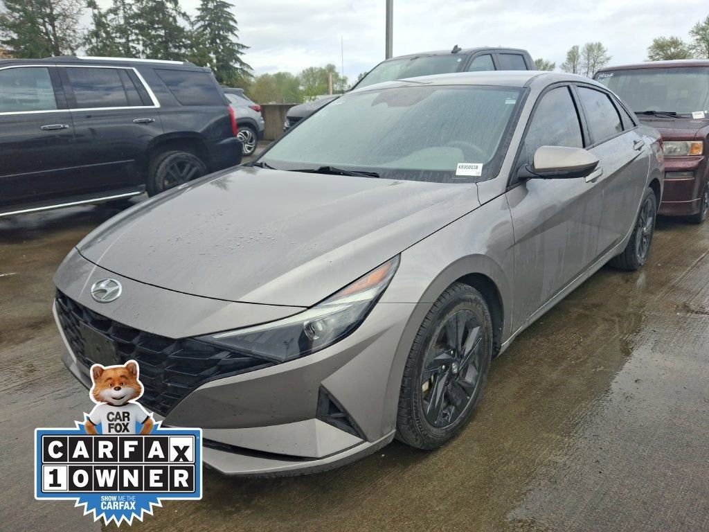 2022 Hyundai Elantra SEL