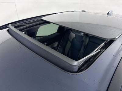 2022 Volvo XC60 B6 R-Design